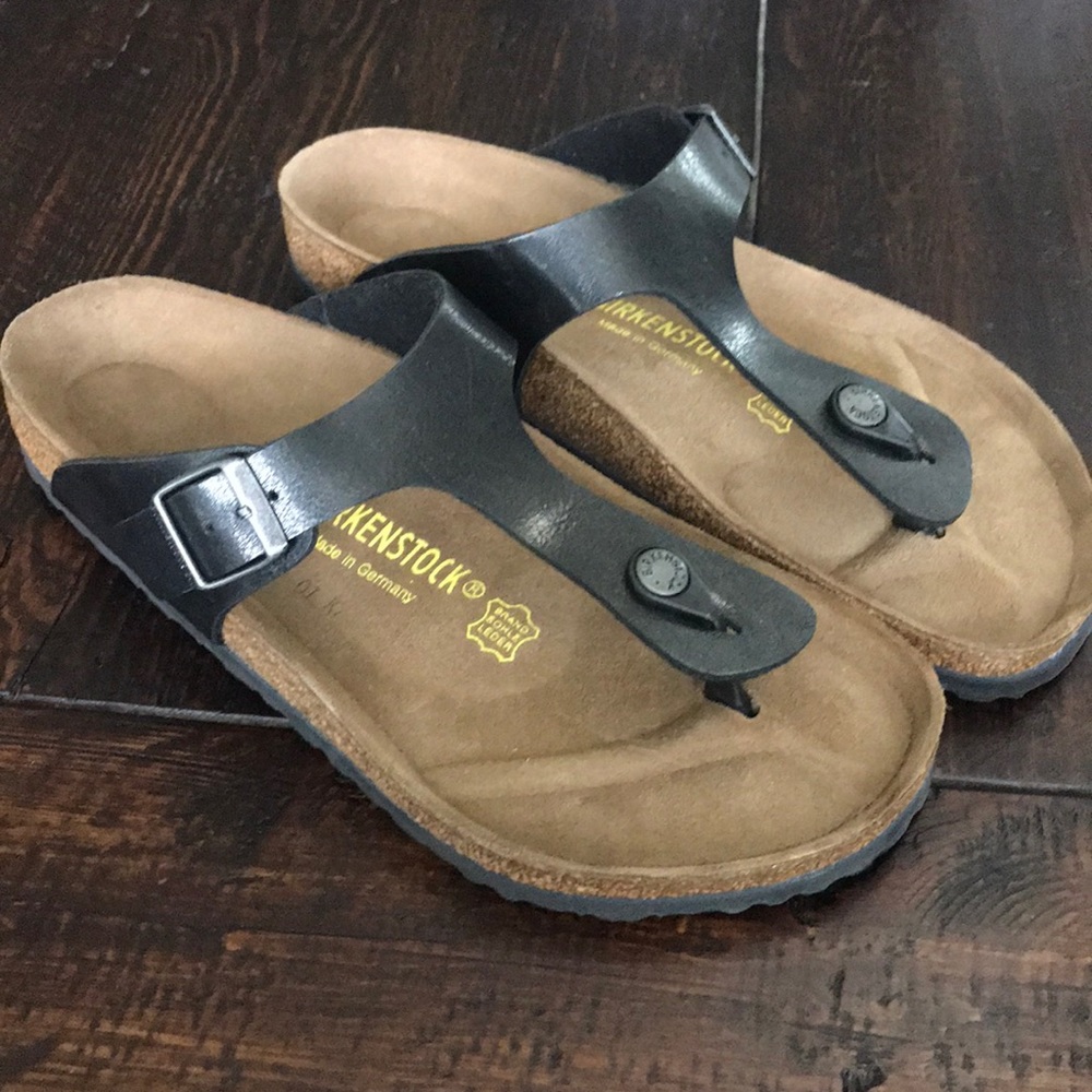 Birkenstock Gizeh sandals SZ 11/ Euro 41
